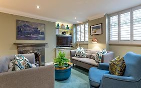 Beaches Brighton - Luxury Seafront Accommodation