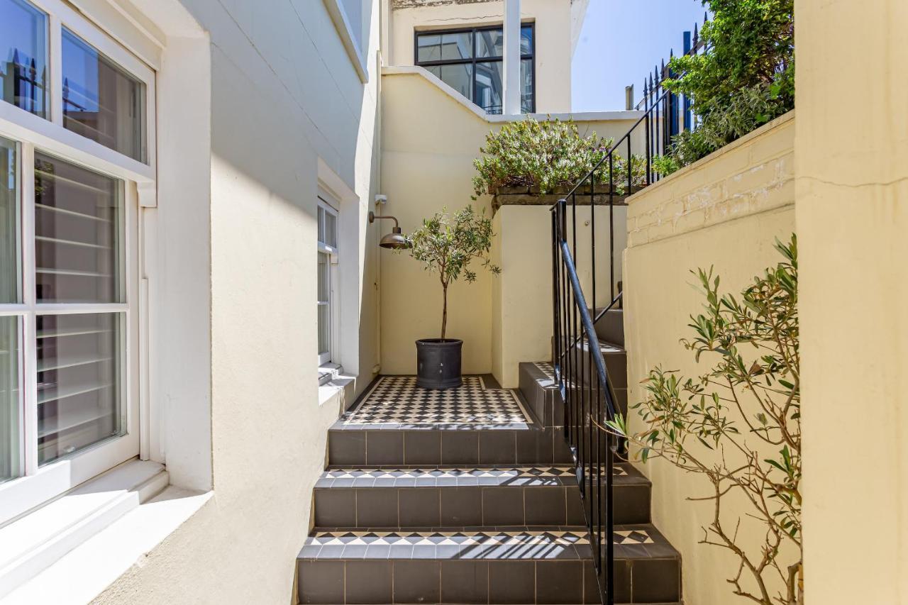 Beaches Brighton - Luxury Seafront Accommodation Exterior photo