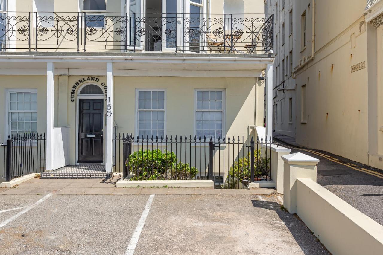 Beaches Brighton - Luxury Seafront Accommodation Exterior photo