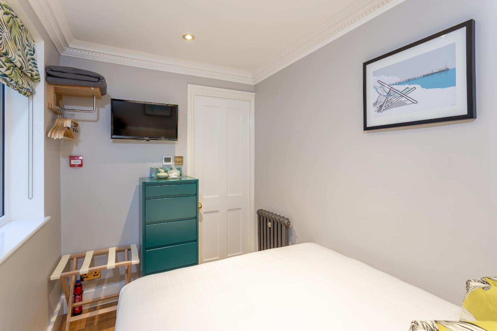 Beaches Brighton - Luxury Seafront Accommodation Exterior photo